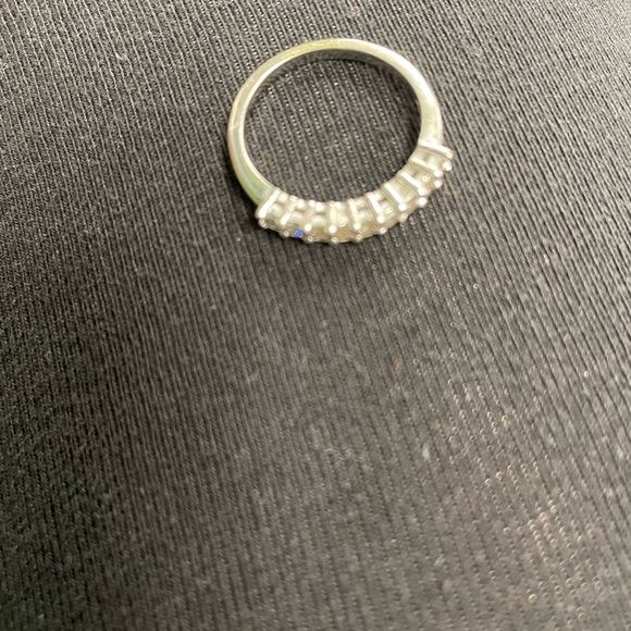 Diamond ring 14k - Picture 3 of 7